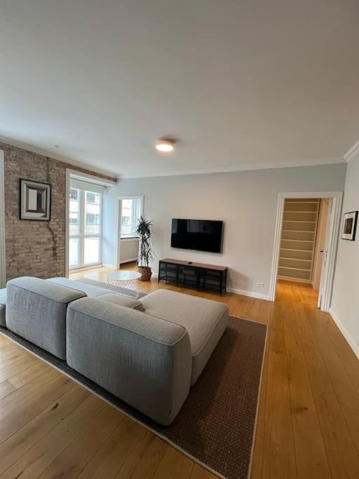 Cozy Apartment In Christianshavn W Two Balconies. Kopenhagen Bagian luar foto